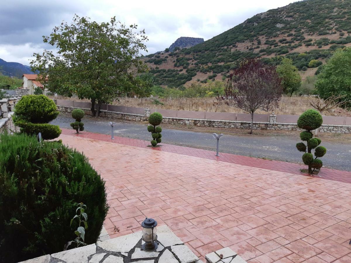 Ariadni كالافريتا المظهر الخارجي الصورة